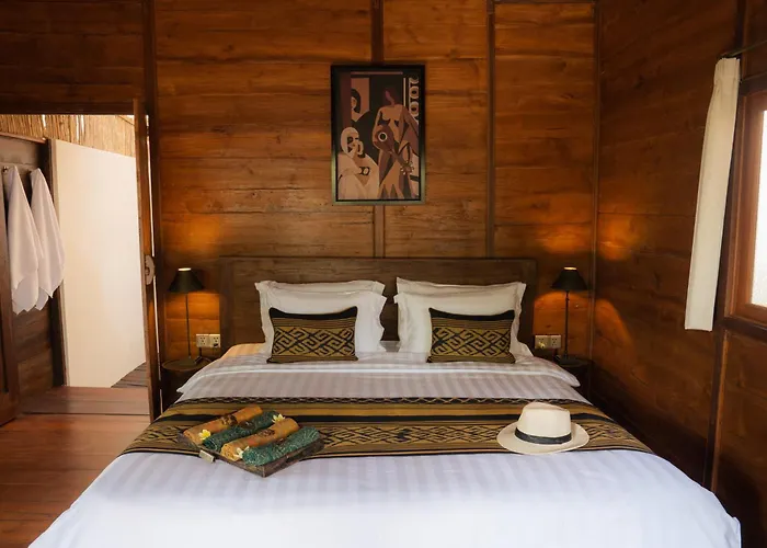 Kayu Village 4* تْشانغو