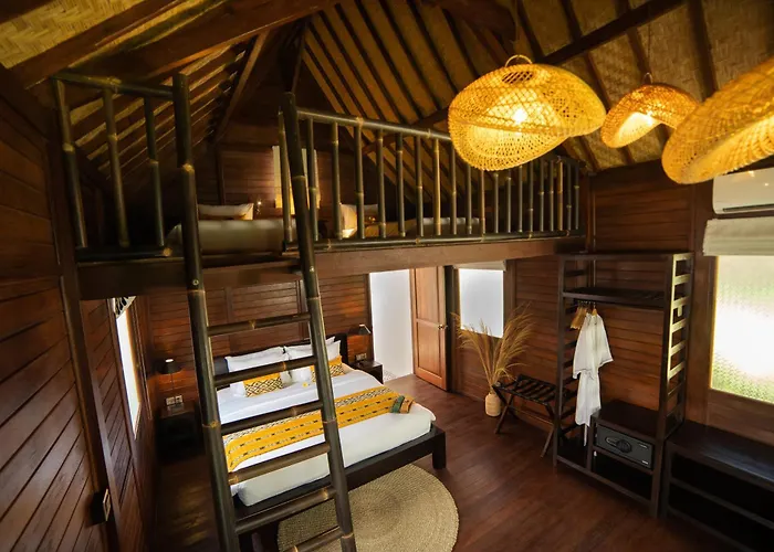 Kayu Village 4*