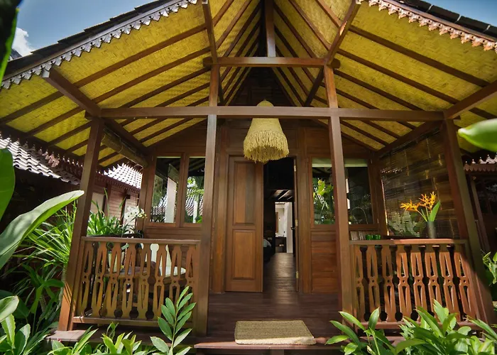 Kayu Village リゾート 4*